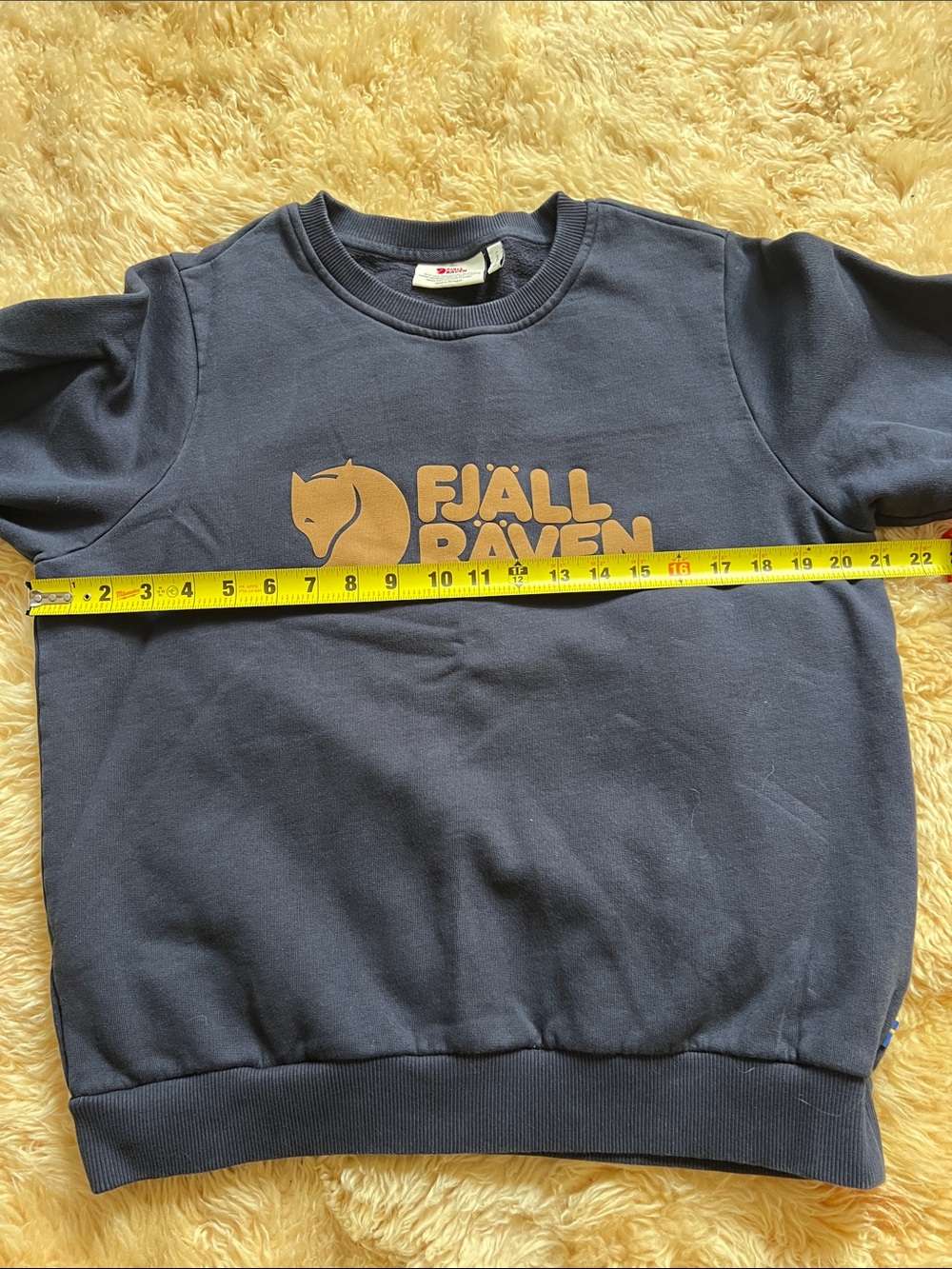 Fjällräven Women’s Black Crewneck - Picture 4 of 6